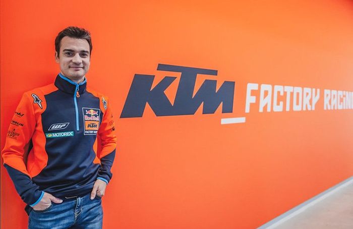 Dani Pedrosa berkomitmen sebagai test rider KTM, tidak mau jadi pembalap tetap