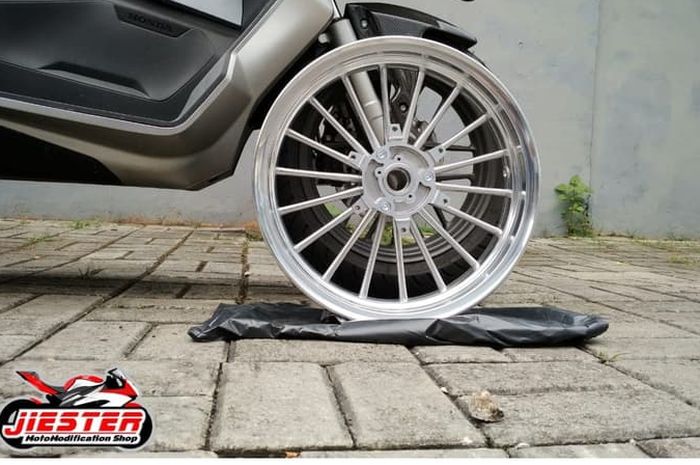 Honda ADV150 Makin Kekar, Ditawarkan Pelek Power, Harga Rp 1 Jutaan