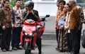 STNK Motor Listrik Dipermasalahkan, Ini Tanggapan Kakorlantas Polri
