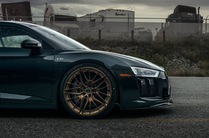 Pelek Brixton Forged yang terpasang di Audi R8