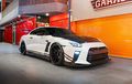Modifikasi Nissan GT-R R35 Gaya Racing Pakai Body Kit Top Secret