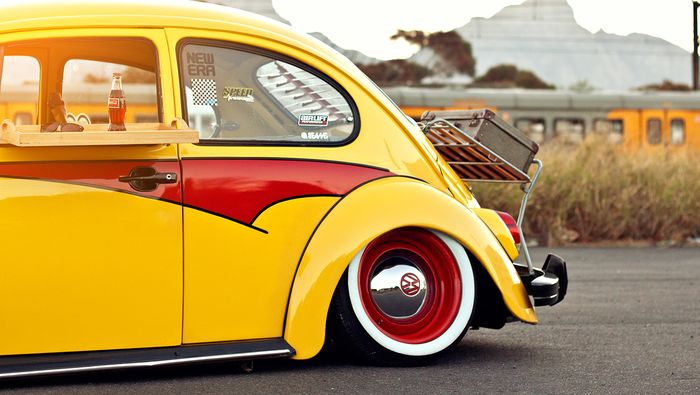 KYB gas shock yang dipasang pada kaki-kaki belakang