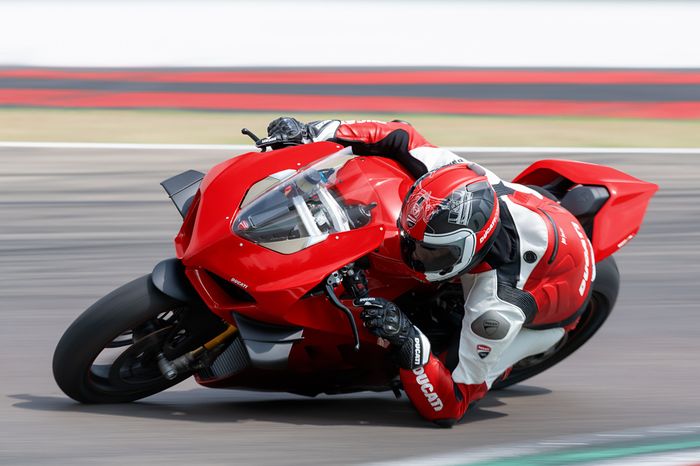 Ducati Panigale V4 model 2020 diperkenalkan