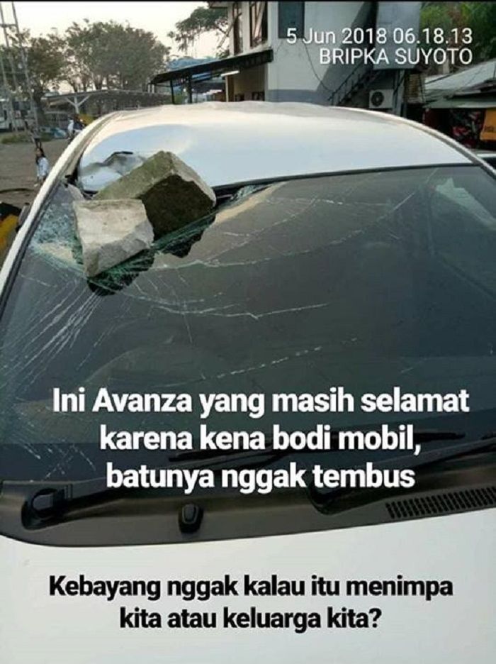 Kasus pelemparan batu di jalan tol Jatibening, Bekasi
