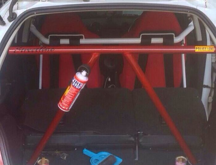 harnes bar di bagasi Mazda2 S