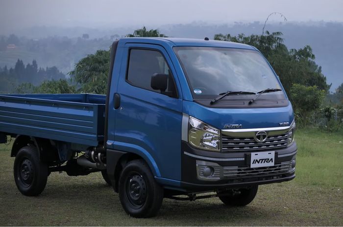 Lama tak terdengar, Tata Motors kembali meramaikan pasar mobil komersial dengan merilis Tata Intra V20.