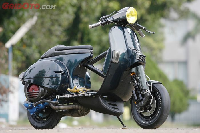 Vespa Px Exclusive Dimodif Bergaya Cutdown Street Racer