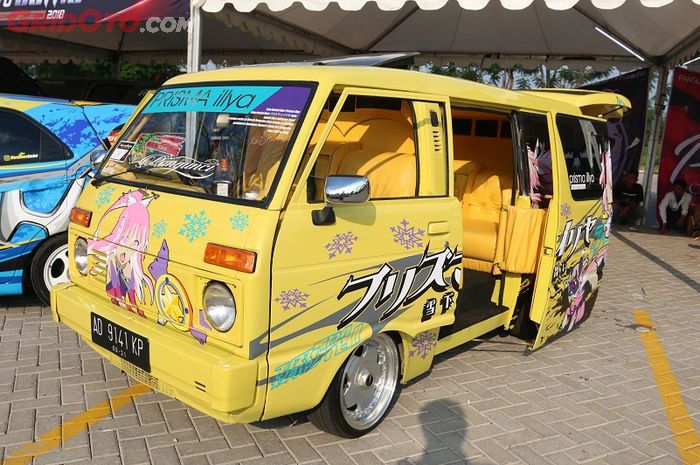 Tampilan Daihatsu Hijet yang sudah dimodifikasi