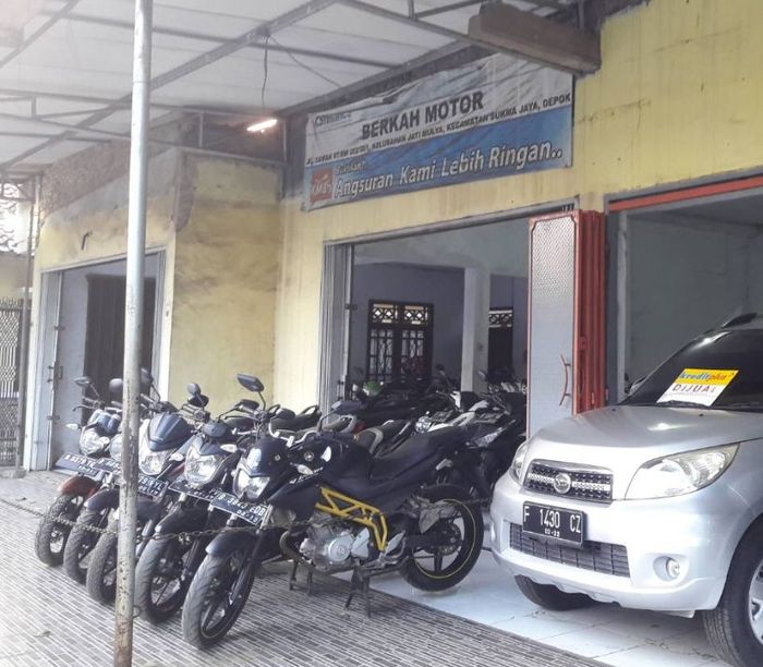 Showroom Berkah Motor di Cilodong, Depok