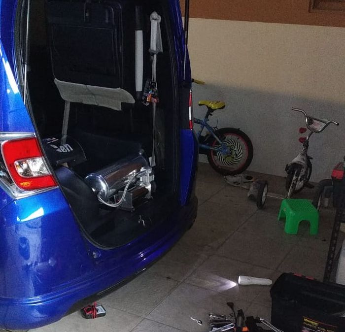 Pemasangan airsuspension juga bisa di rumah