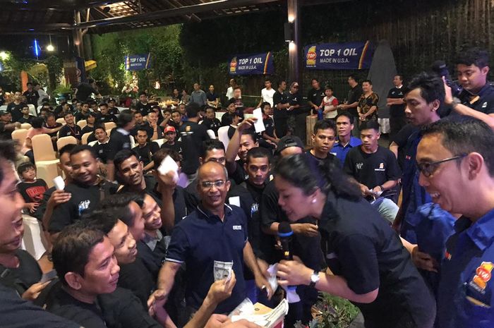 TOP1 Mechanic Vaganza merupakan acara gathering rutin untuk mengapresiasi rekan-rekan mekanik