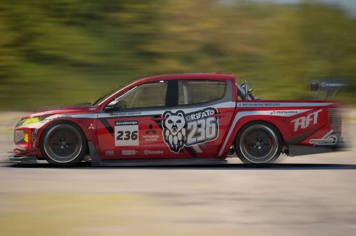 Modifikasi digital Mitsubishi Triton baru jadi mobil balap drift