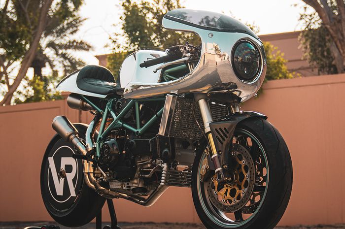 Kaki-kaki masih banyak yang standar