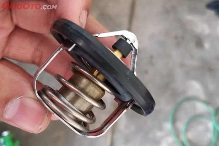 Bisa Bahaya Ini Efek Thermostat Pendingin Rusak Terhadap Mesin Gridoto Com
