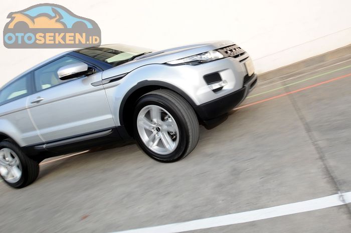Range Rover Evoque 2014 Seken Oktober 2020 Tipe Dynamic Lux Cuma Segini Gridoto Com