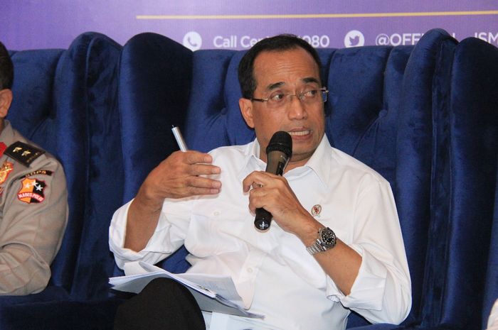 Menteri Perhubungan Budi Karya Sumadi 