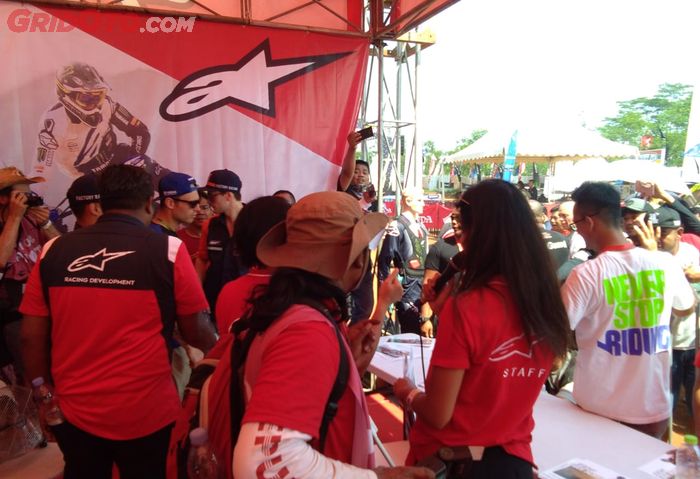 Booth Alpinestar di MXGP Asia, Semarang