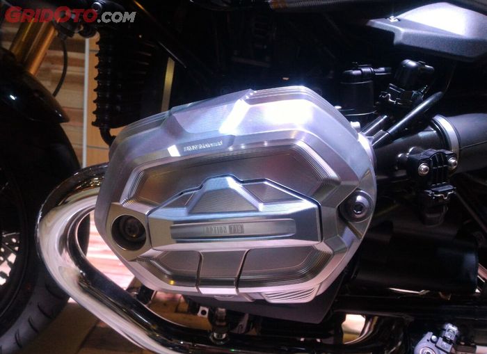 Cover silinder head pakai part optional