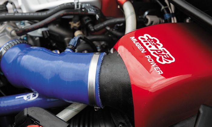 Part performa Mugen untuk mesin Honda Civic FD2 Type R