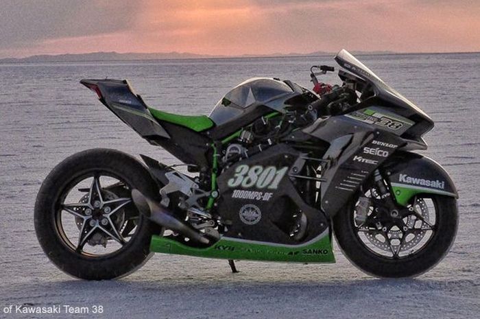 Kawasaki H2R di ajang Bonneville 2016