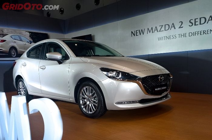 Mobil baru Mazda 2 Sedan resmi diluncurkan PT Eurokars Motor Indonesia (EMI).