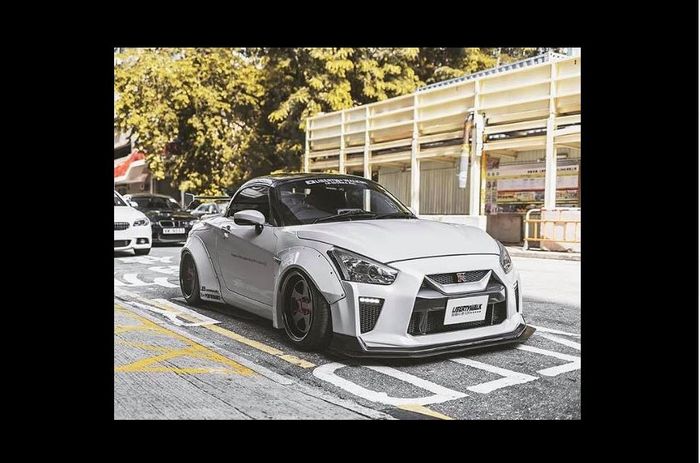 Daihatsu Copen garapan Liberty Walk