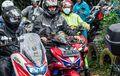 Cara Aman Naik Motor Matic Saat Hujan, Perhatikan Beberapa Hal Ini