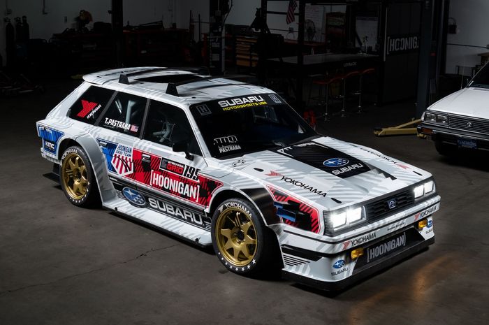 Modifikasi Subaru GL Wagon tunggangan Travis Pastrana di ajang Gymkhama.