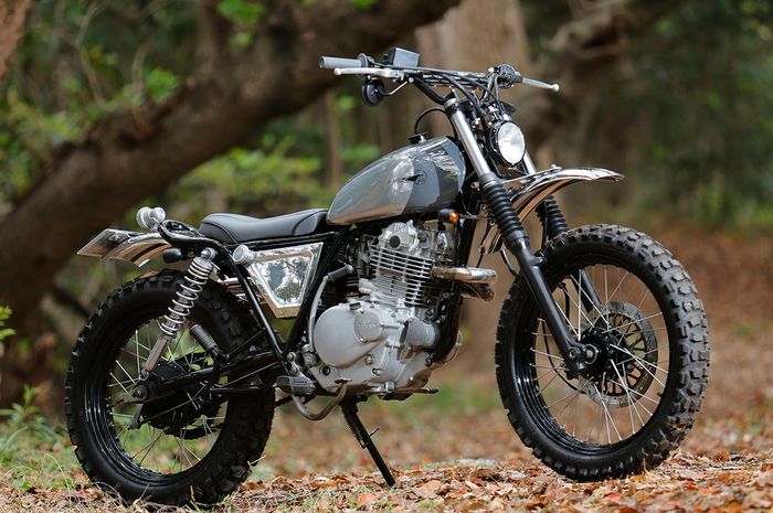 Suzuki TU250 Grasstracker Big Boy scrambler garapan Heiwa Motorcycle