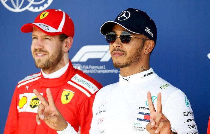 Lewis Hamilton dan Sebastian Vettel 