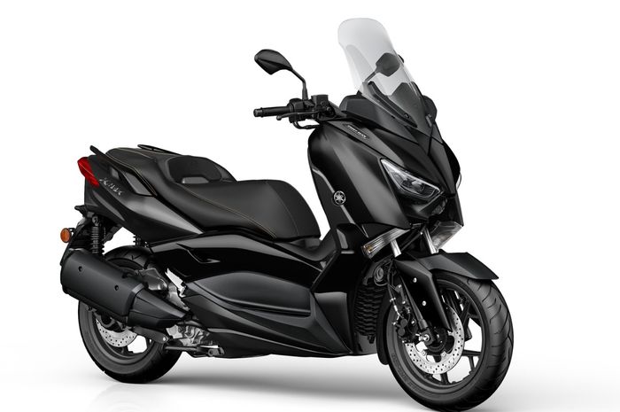 Tampilan Yamaha XMAX Iron Max