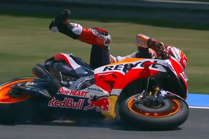 Marc Marquez terjatuh di FP3 MotoGP Thailand