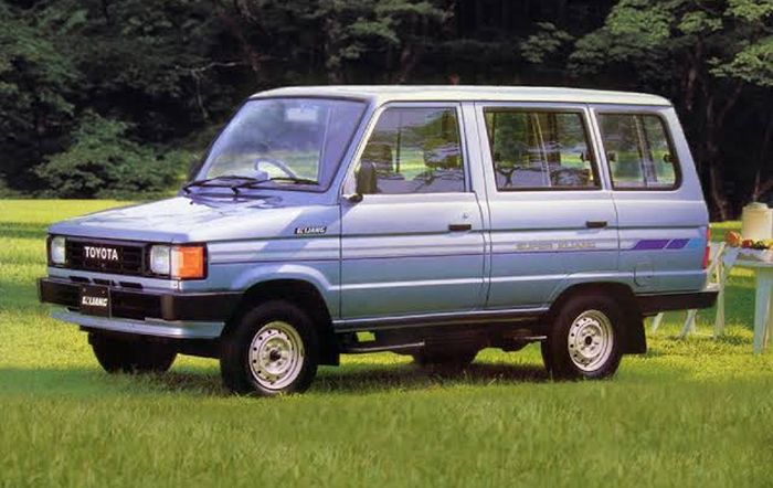 Ilustrasi Toyota Kijang Super