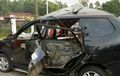 Toyota Avanza Meledak Di Pom Bensin, Sopir Keluar Dengan Kepala Terbakar