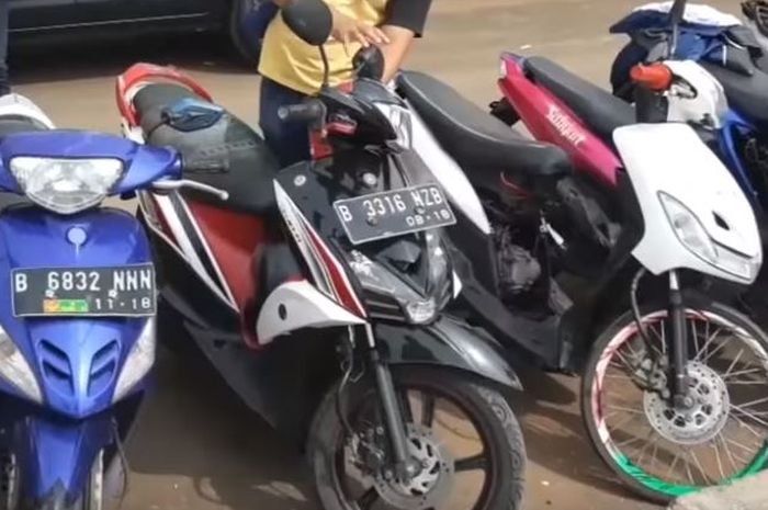 Yamaha Mio GT milik pemotor yang teriang ngaku teroris bom Sarinah dan Bali saat akan ditilang polisi
