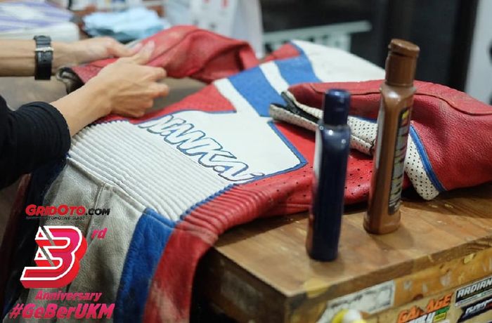 Perawatan wearpack balap di Shoes Clinic 92