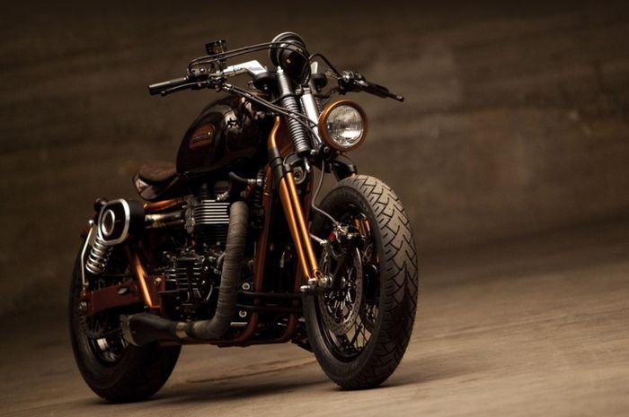 Triumph Bonneville bobber bertema steampunk dari Officine GP Design