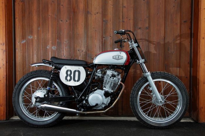 Yamaha XT600Z Tenere custom flat tracker dari Egerie Moto