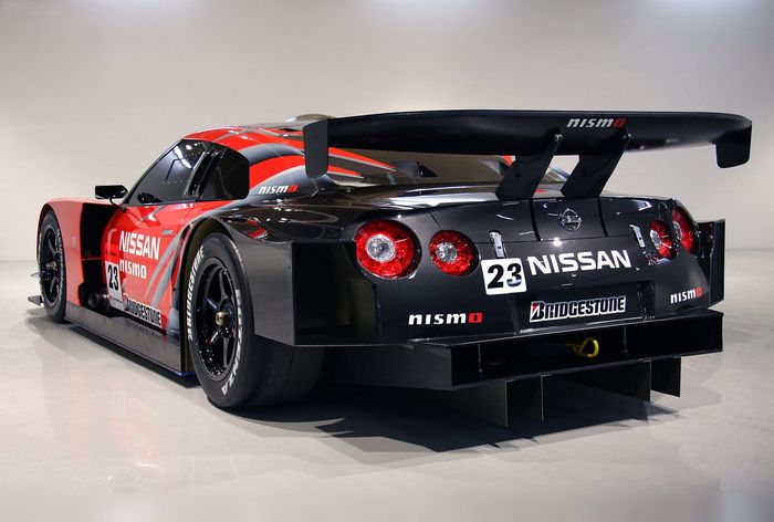 Nissan GT-R mendominasi kelas GT500 balap Super GT tahun 2008