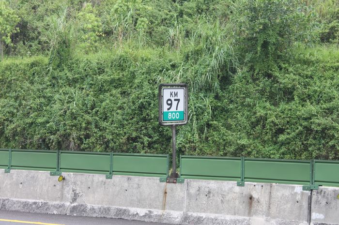 Tol Cipularang KM 97