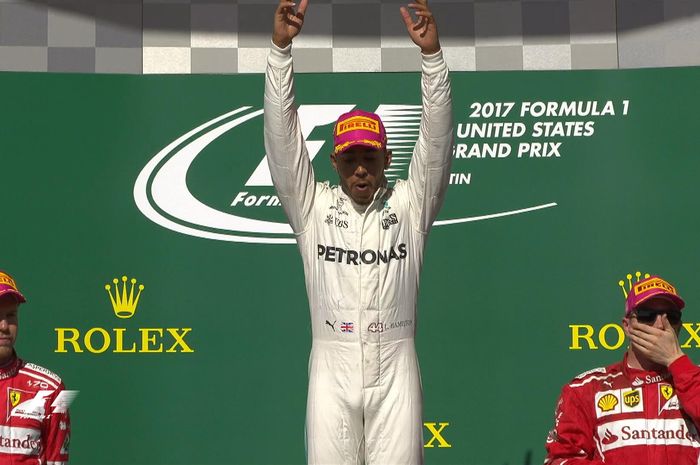 Lewis Hamilton menjuarai F1 Amerika Serikat diikuti Sebastian Vettel dan Kimi Raikkonen di urutan kedua dan ketiga (22/10/2017)