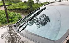 Biasakan Bersihkan Debu di Wiper Sebelum Mengemudi, Biar Enggak Begini