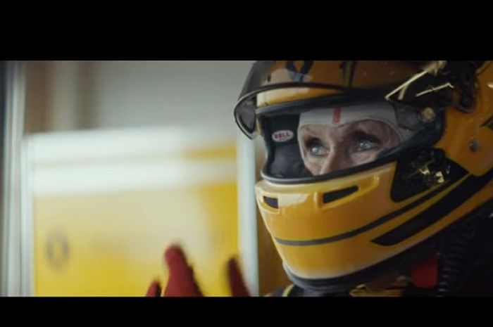 Rosemary Smith Adalah Orang tertua Yang Kendarai Mobil F1