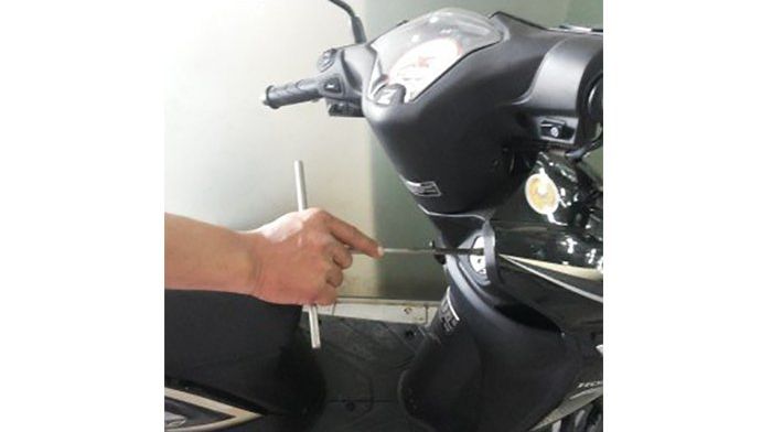 Kunci stang ke kiri lebih mudah di curi maling