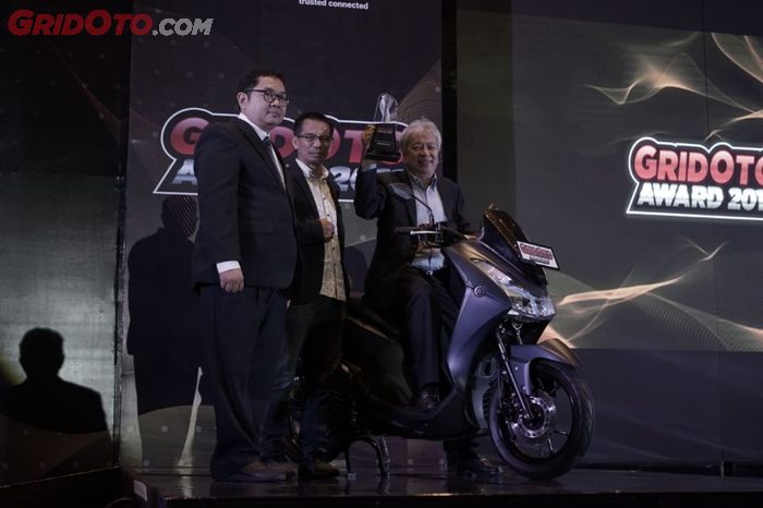 Yamaha Lexi raih penghargaan Motorcycle of The Year 2018 versi GridOto.com