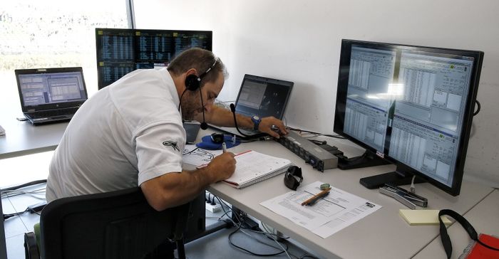 Penghitungan waktu dilakukan secara detail