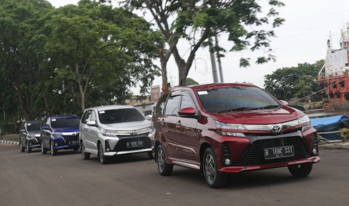 Journalist Test Drive Toyota Avanza 2019