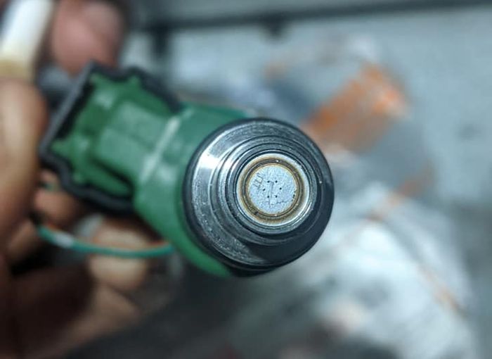 Ilustrasi injektor Yamaha Lexi