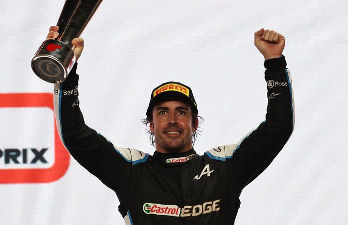 Fernando Alonso naik podium untuk ke-98 kalinya setelah finish ketiga di F1 Qatar 2021