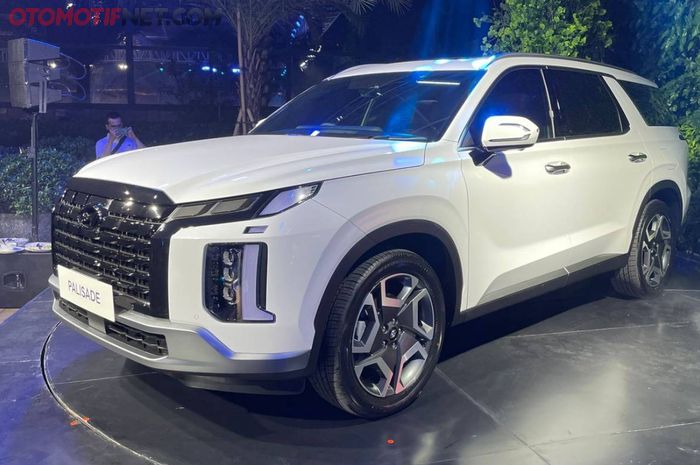 Hyundai Palisade facelift telah resmi diluncurkan sebagai mobil baru di Indonesia.